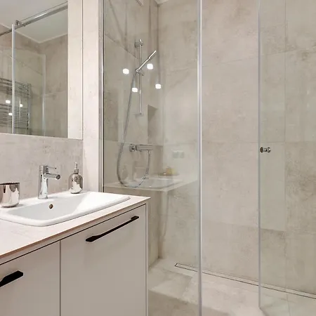 4 Seasons Jelitkowo + * 그단스크