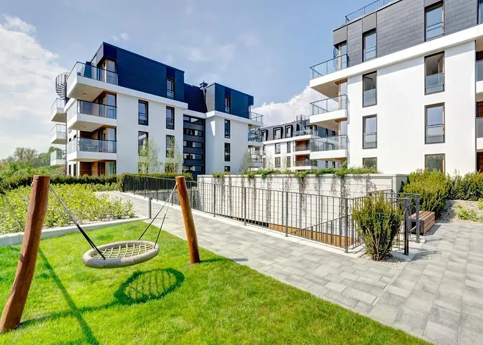 4 Seasons Jelitkowo + * Danzig